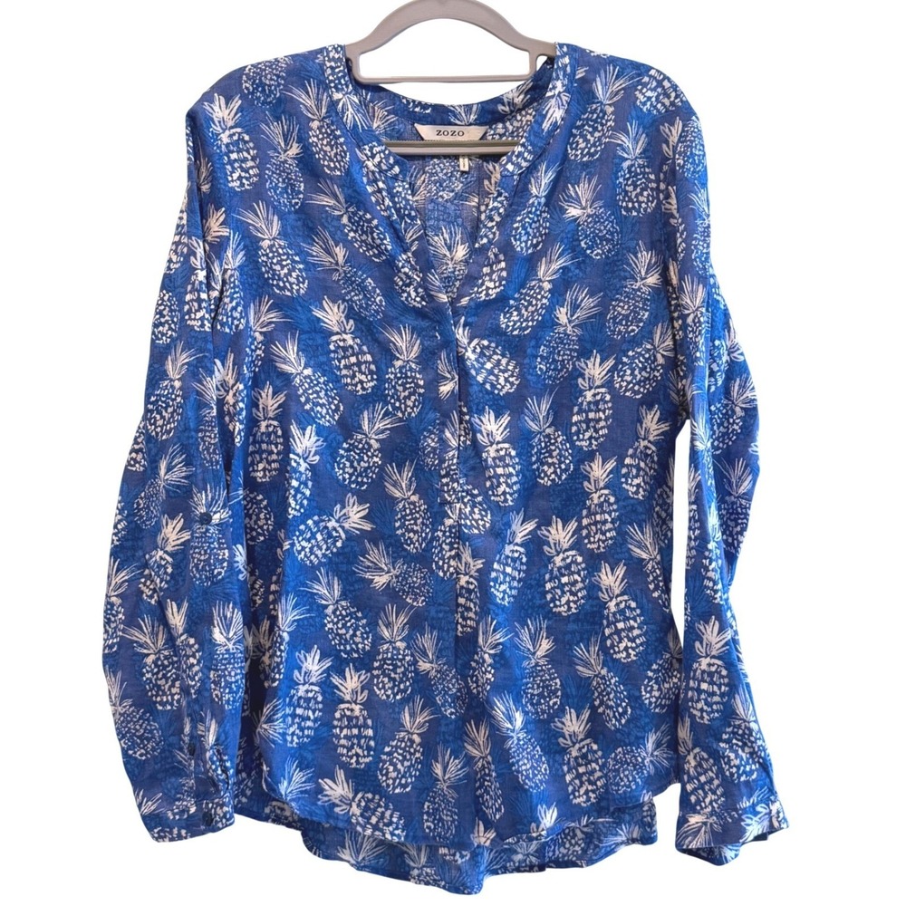 ZOZO‎ Womens Blue 100% Linen Pineapple Print Roll Tab Sleeve V-Neck Top Size M